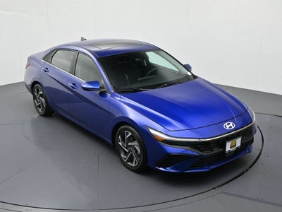 2025 Hyundai Elantra SEL Convenience IVT