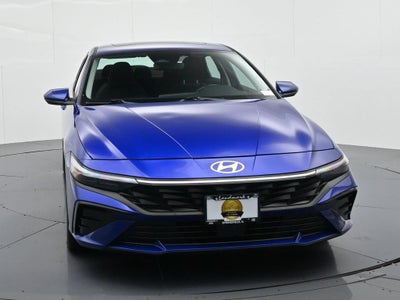 2025 Hyundai Elantra SEL Convenience IVT