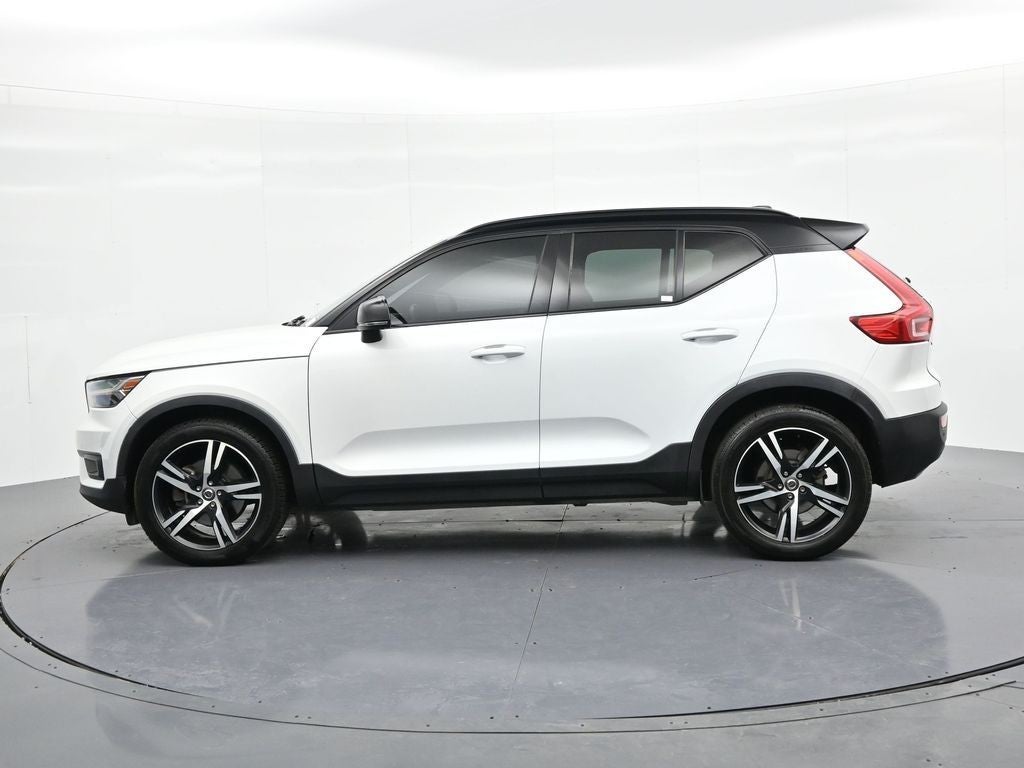 2020 Volvo XC40 T4 FWD R-Design