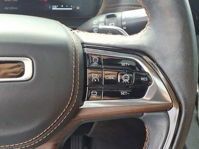 2023 Jeep Grand Cherokee Summit