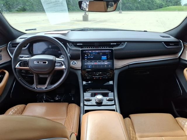 2023 Jeep Grand Cherokee Summit