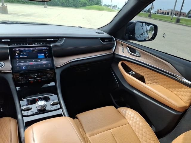 2023 Jeep Grand Cherokee Summit