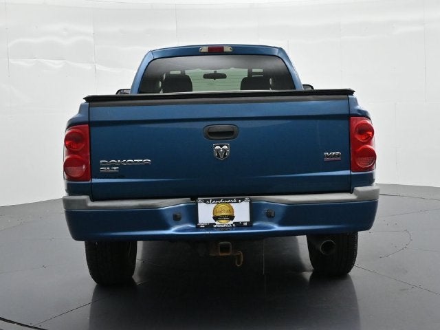 2005 Dodge Dakota SLT