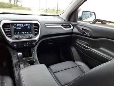 2017 GMC Acadia SLT