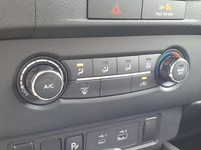 2022 Nissan Frontier S