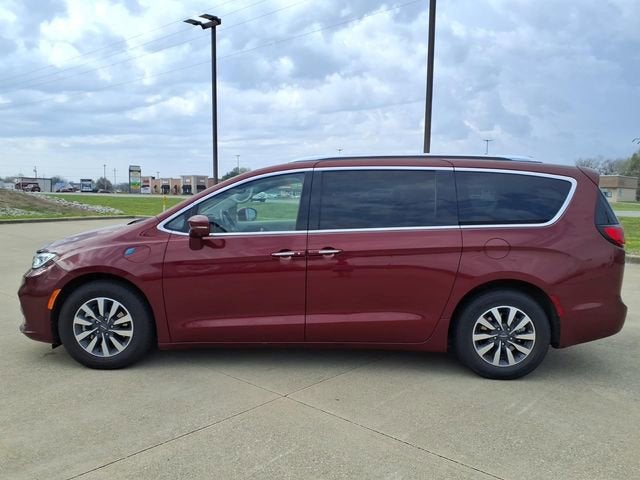 Used 2021 Chrysler Pacifica Hybrid Touring L with VIN 2C4RC1L74MR603316 for sale in Taylorville, IL