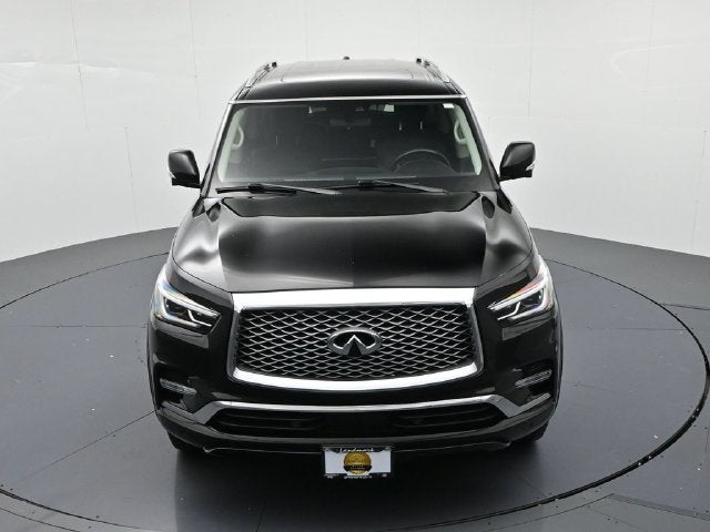2022 INFINITI QX80 LUXE