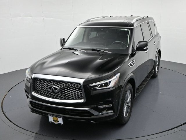 2022 INFINITI QX80 LUXE